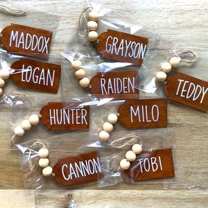 Cuzzin Stocking Name Tags